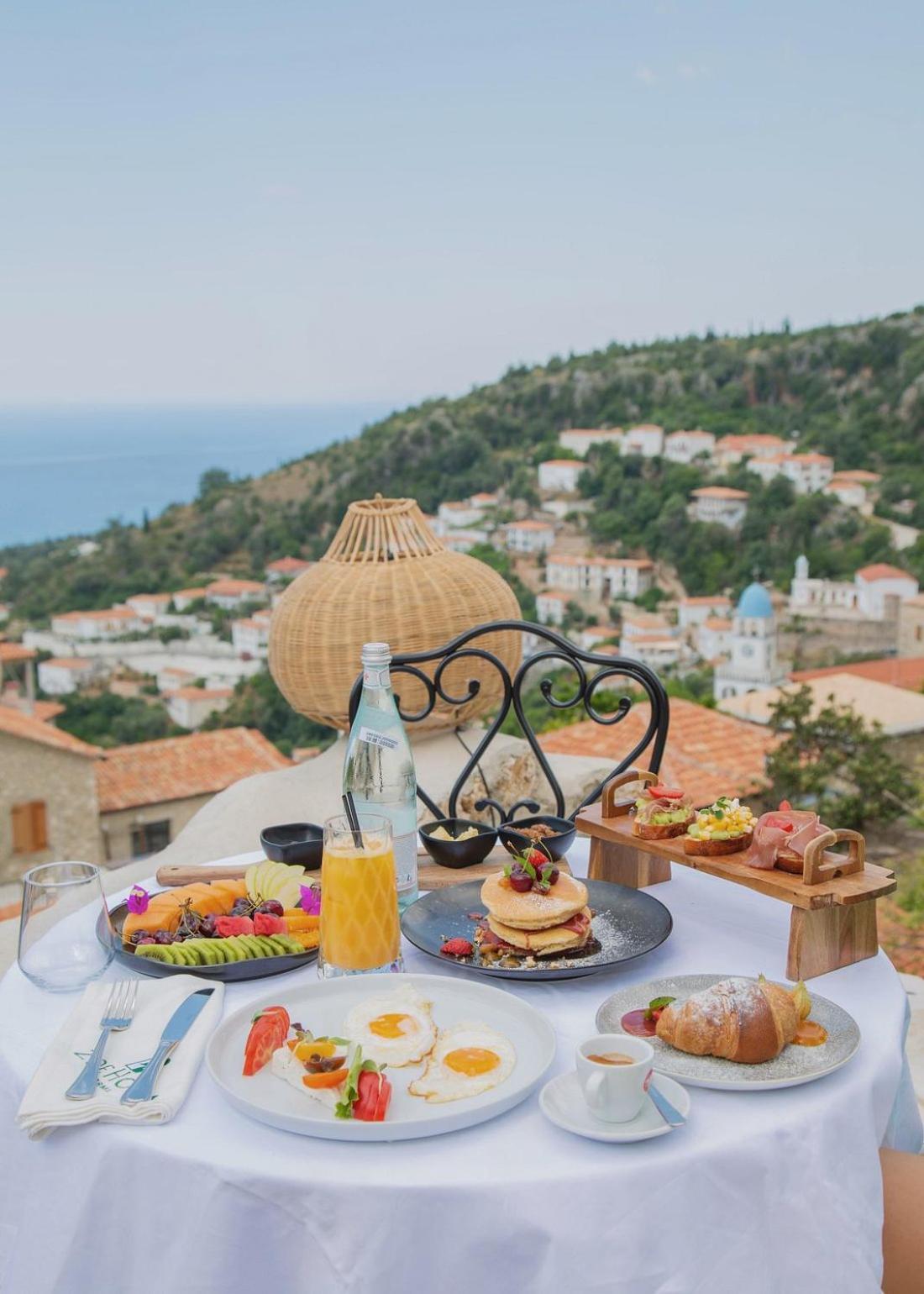 Zoe Hora Resort *